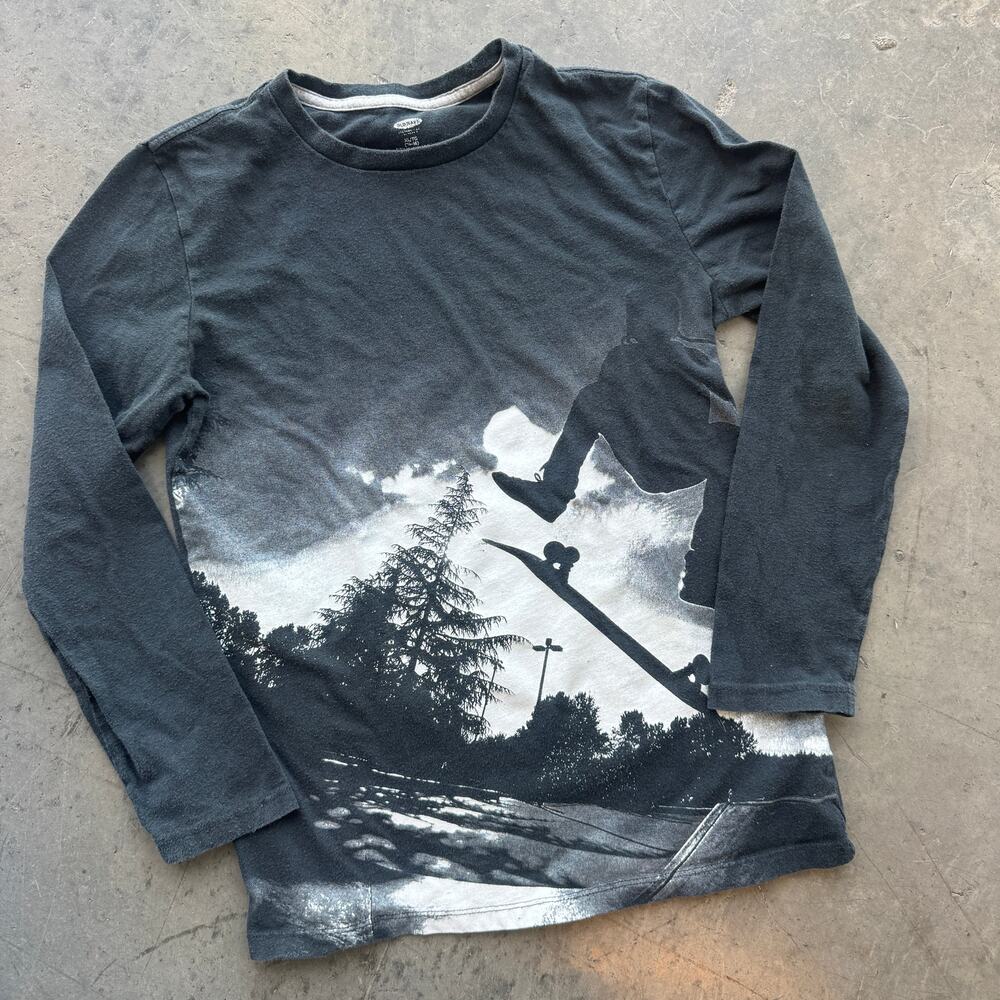 Vintage Y2k Black White Skateboard Spraypaint Longsleeve Graphic Tee YXL/S